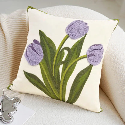 Housse de Coussin Brodée – Jardin de Tulipes